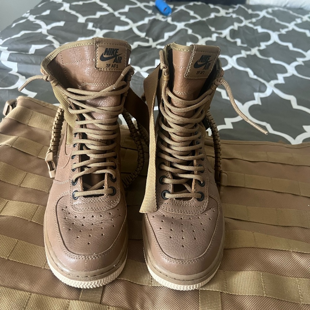 Nike SF-AF1 High Tops in golden beige